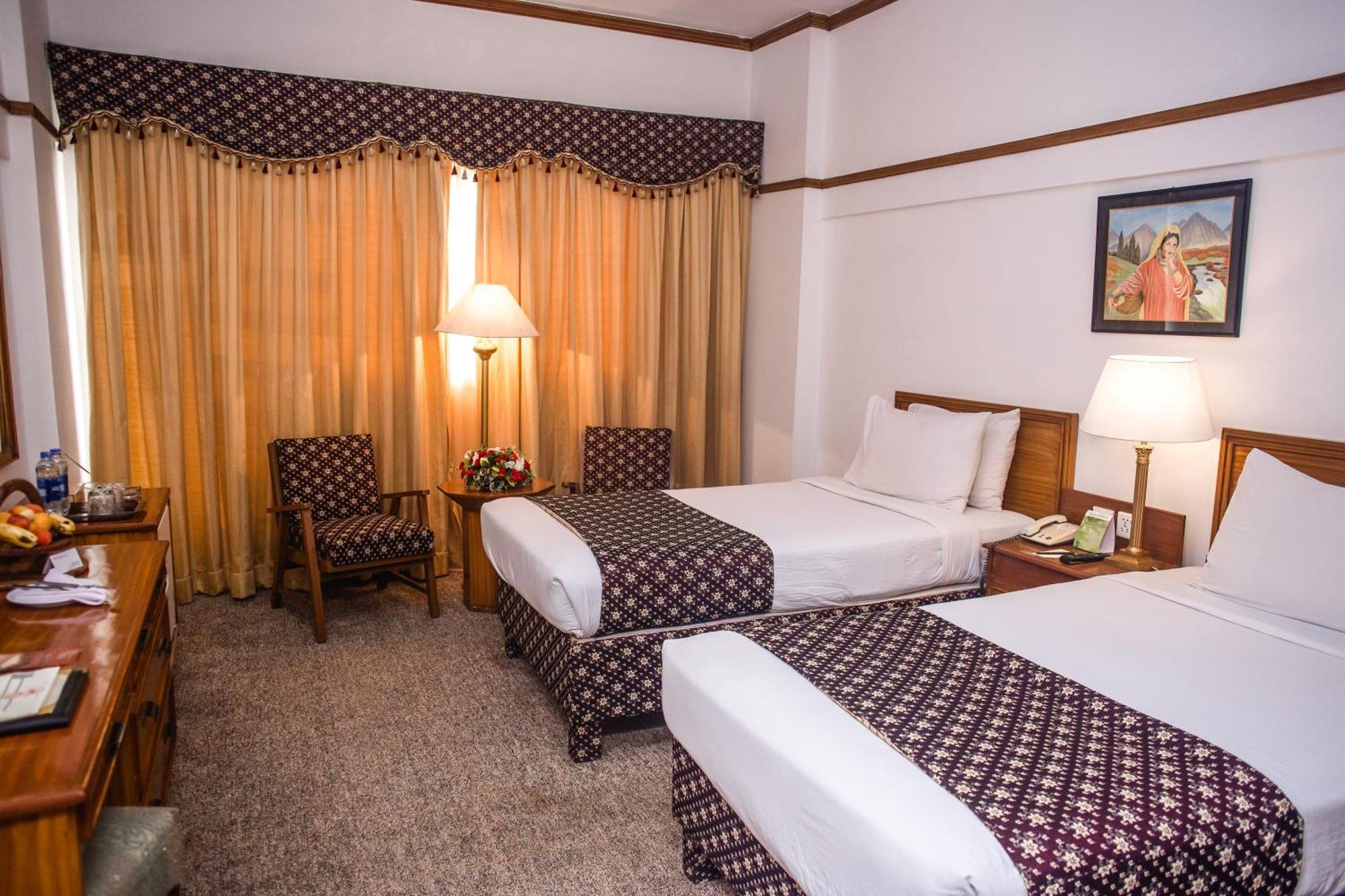 Mehran Hotel Karachi Bagian luar foto