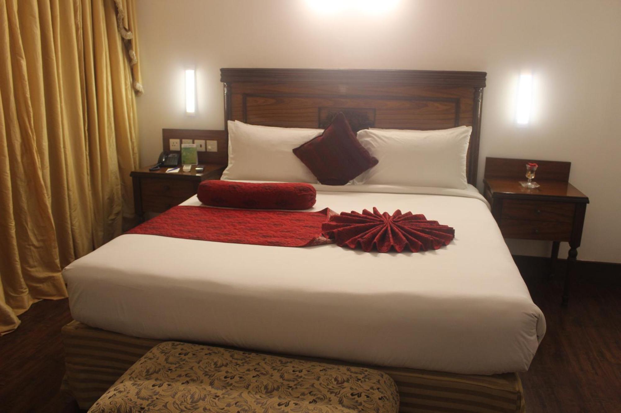 Mehran Hotel Karachi Bagian luar foto